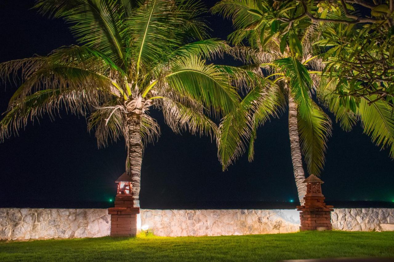 Sea Memories White Sand Beach Hotel Hua Hin Exterior photo